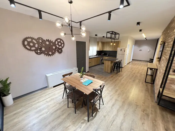 آپارتمان یک خوابه جکوزی دار ولتاژ 1 نجات الهی