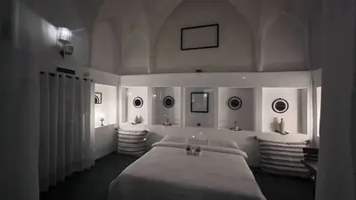 اقامتگاه سنتی خانه‌ی محیط - واحد دوبلکس فضای میان و فضای افزون