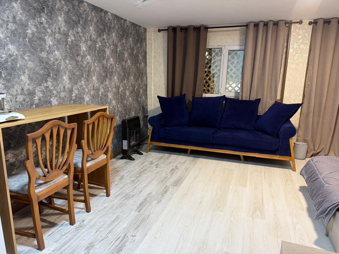 فلت پالیزوان واحد 4 سعادت آباد