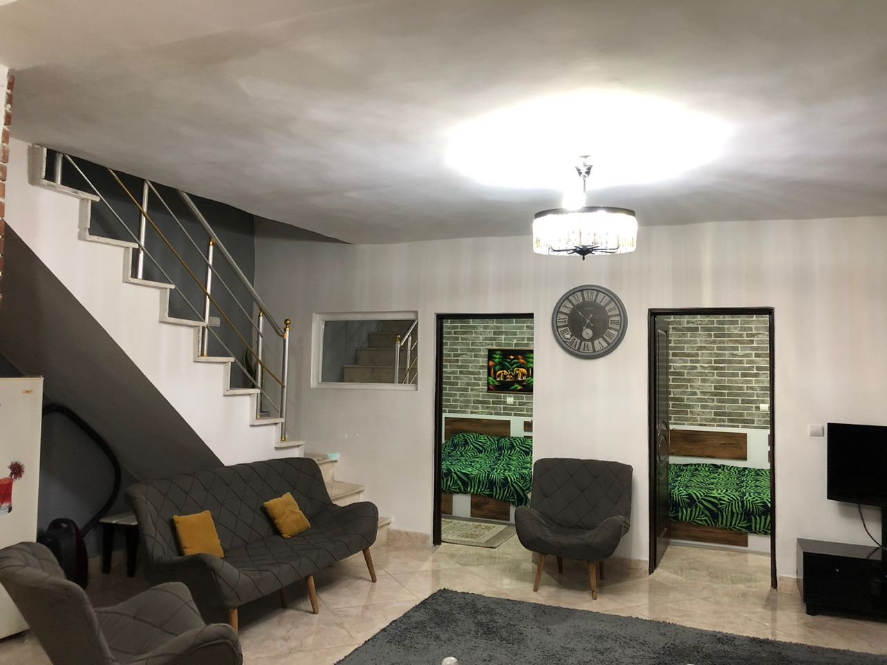 سه خوابه استخردار آبگرم آرام