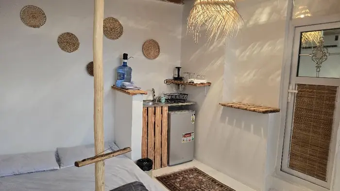 بوم گردی حصیر - واحد فلت نور و نمک