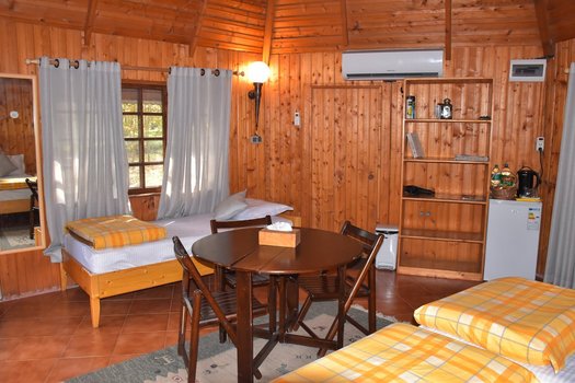 بوم گردی چالدره - واحد سه نفره توسکا 3