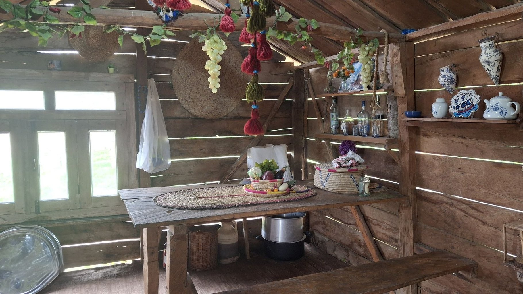 سه خوابه سنتی اربابی واستان