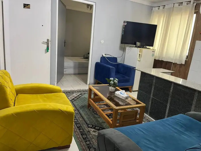 مجتمع اقامتگاهی ننه زهرا - واحد دوخوابه پنج تخته