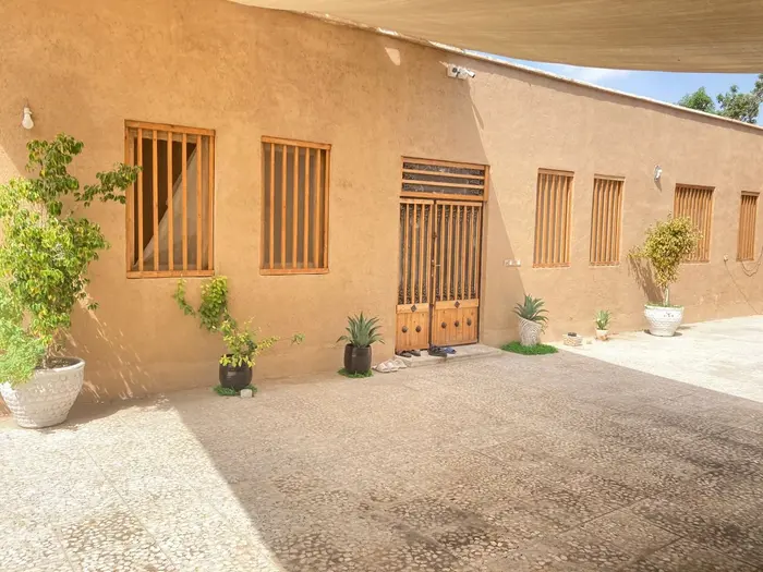 بوم گردی پرنده - واحد پرنده لنج