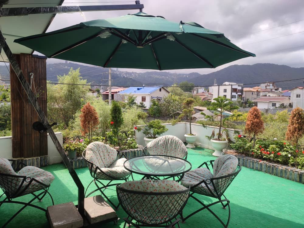 ویلا سه خوابه دوبلکس استخردار آبگرم آسایش 77