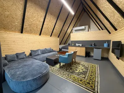 کلبه دوخوابه جنگلی لب رودخانه آبپری واحد 1