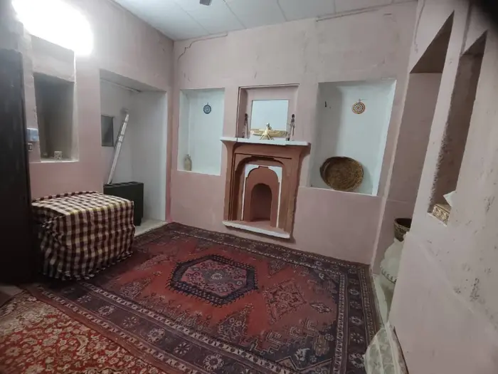 بوم گردی سرای کربلایی فریدون - واحد سایه نشین 4