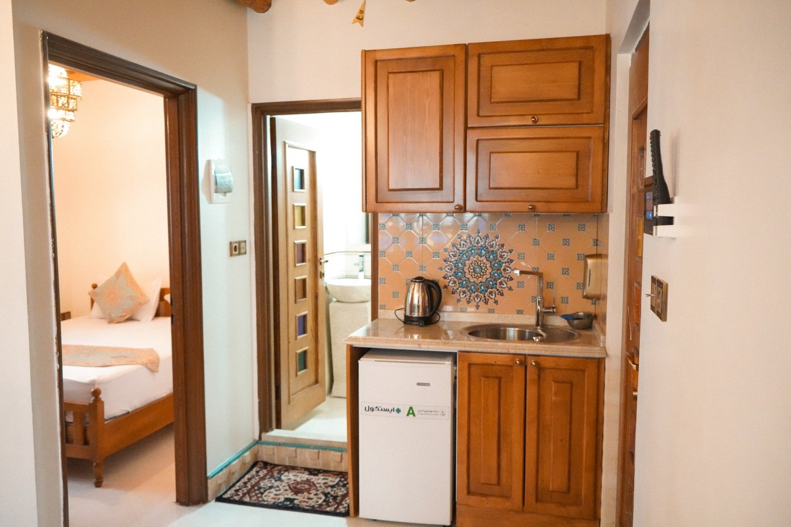 اقامتگاه سنتی آبمیرزا - واحد برلیان