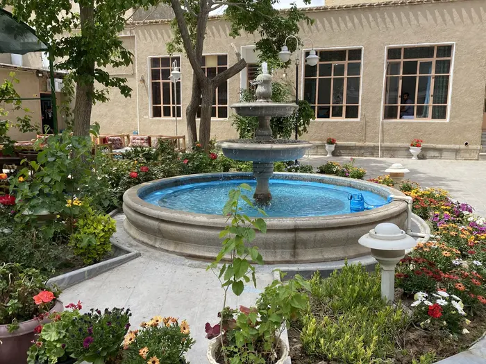 اقامتگاه سنتی گلبهار 4 - واحد چهارتخته