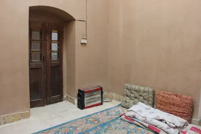 سوئیت یک خوابه گل سرخ 1