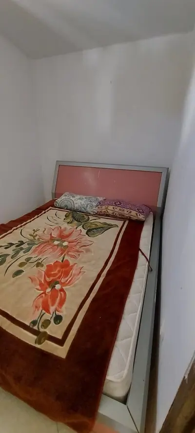 سوئیت یک خوابه اسحاقی 32