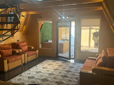 کلبه دوخوابه جکوزی دار سوئیس لند 3