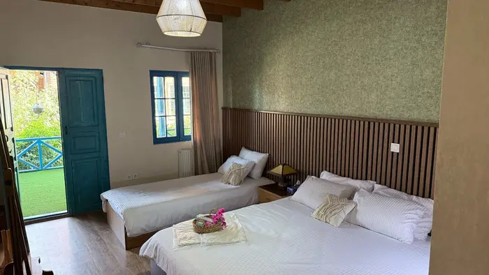 بوم گردی هستی - واحد ماه تی تی