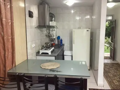 مسافرخانه یک خوابه پارسی واحد ۱۰۹