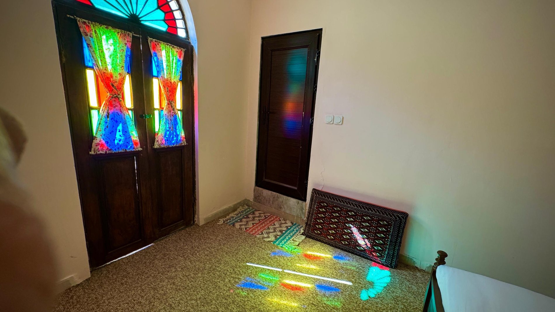 بوم گردی بندرگاه - واحد خور شکسته