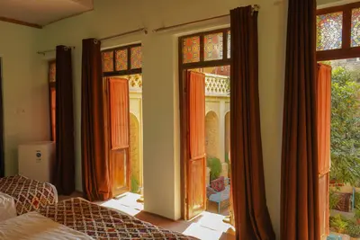 بومگردی لوتوس - واحد سه تخته بهار