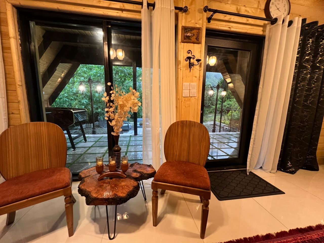 کلبه دوخوابه نوشا