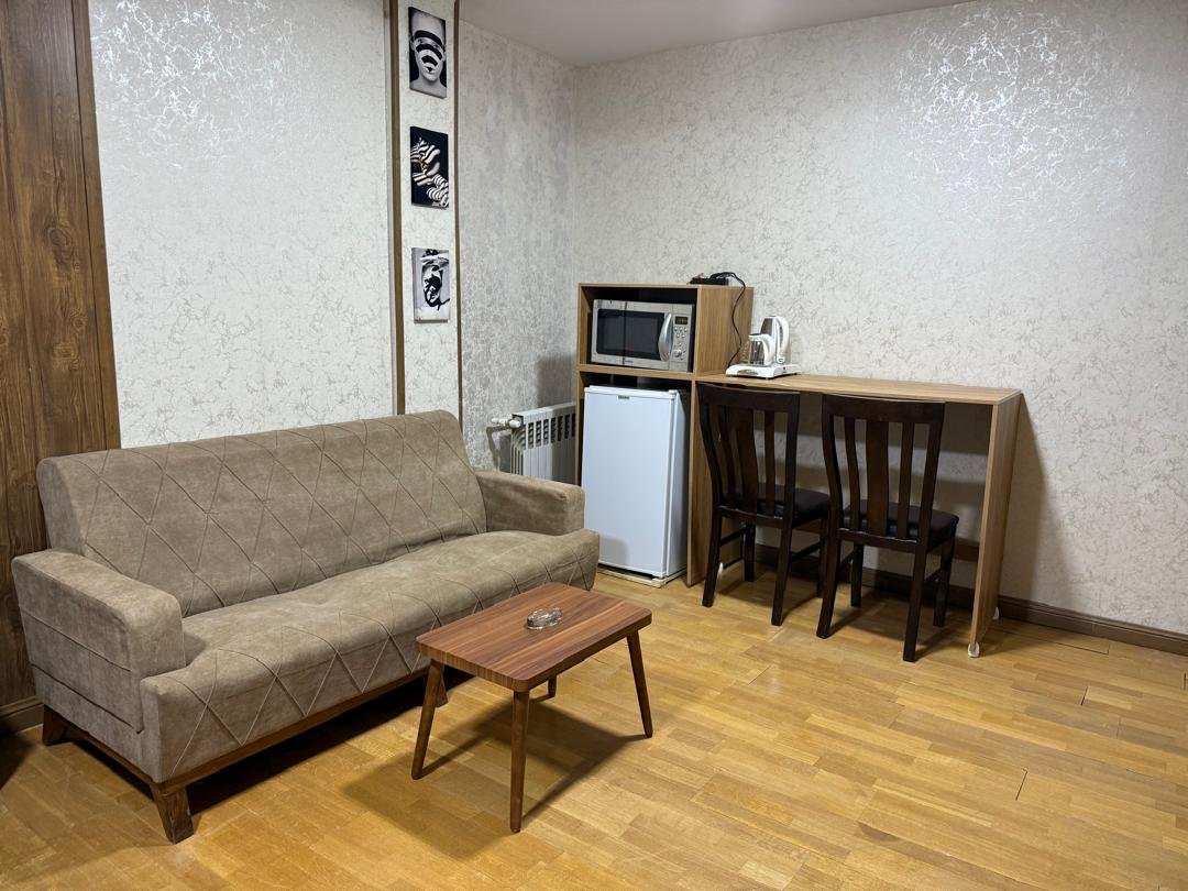 سوئیت فلت پالیزوان واحد 1 سعادت آباد