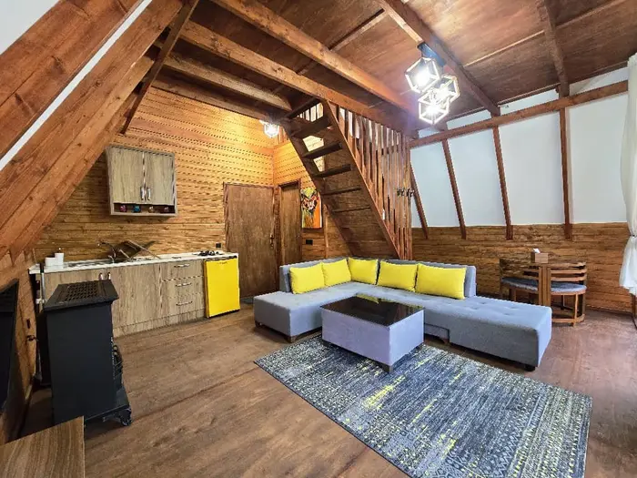 کلبه یک خوابه سوئیسی پاپلی