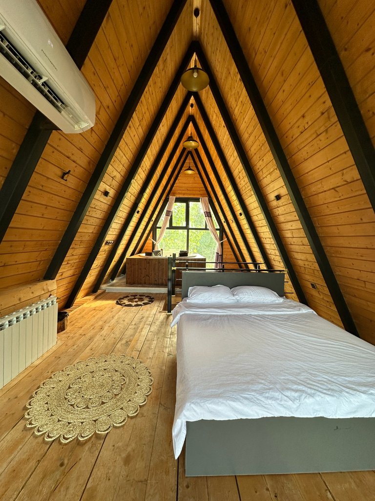 دوخوابه چوبی جکوزی دار مهیار