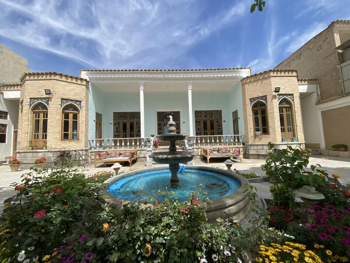 اقامتگاه سنتی گلبهار 8 - واحد دوتخته