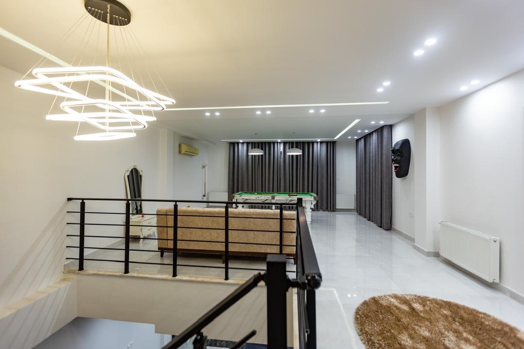 ویلا سه خوابه استخردار آبگرم شباهنگ 1