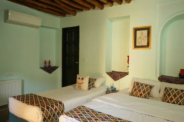 بوم گردی لوتوس - واحد مهر