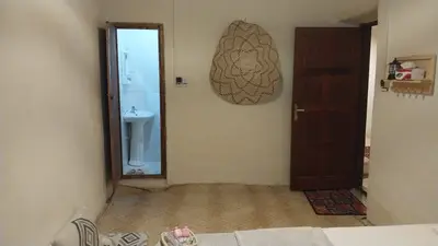 بومگردی کاژه - واحد 103