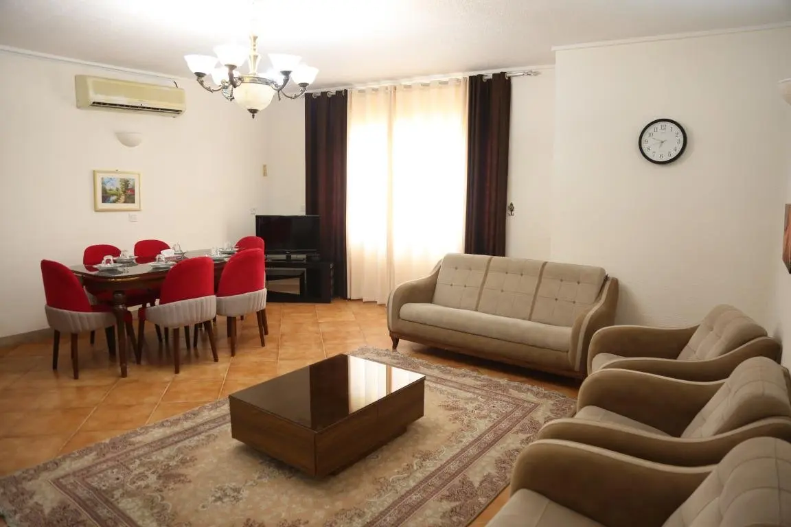 سوئیت سه خوابه سان ایسلند واحد ۱6