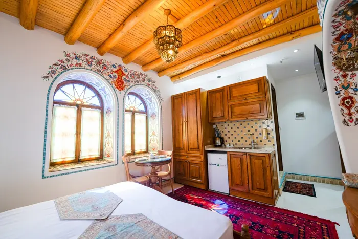 اقامتگاه سنتی آبمیرزا - واحد لعل