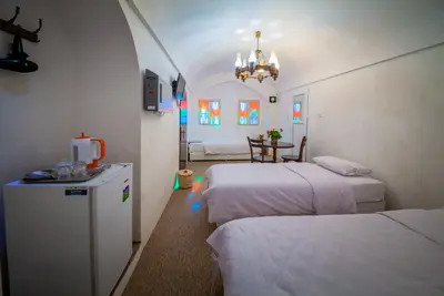 سوئیت سه تخت تو بیرونی