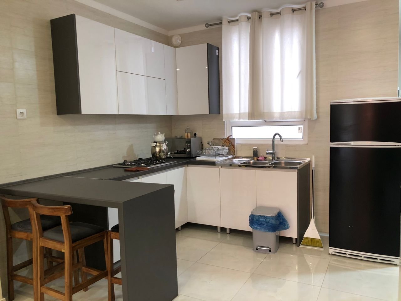 آپارتمان یک خوابه فردوس غرب 14