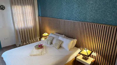 بومگردی هستی - واحد شاهنشین 1