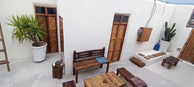 اقامتگاه سنتی رُباب - واحد بَربط