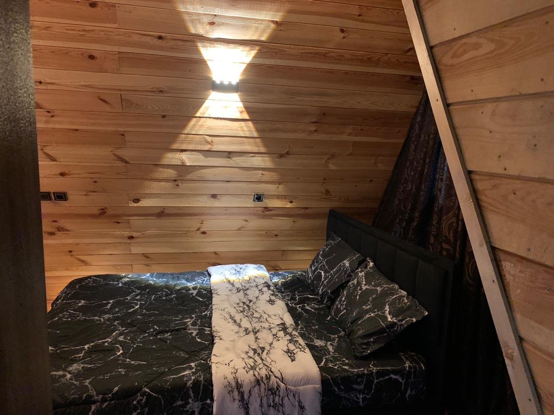 دوخوابه سوئیسی چوبی نیکی