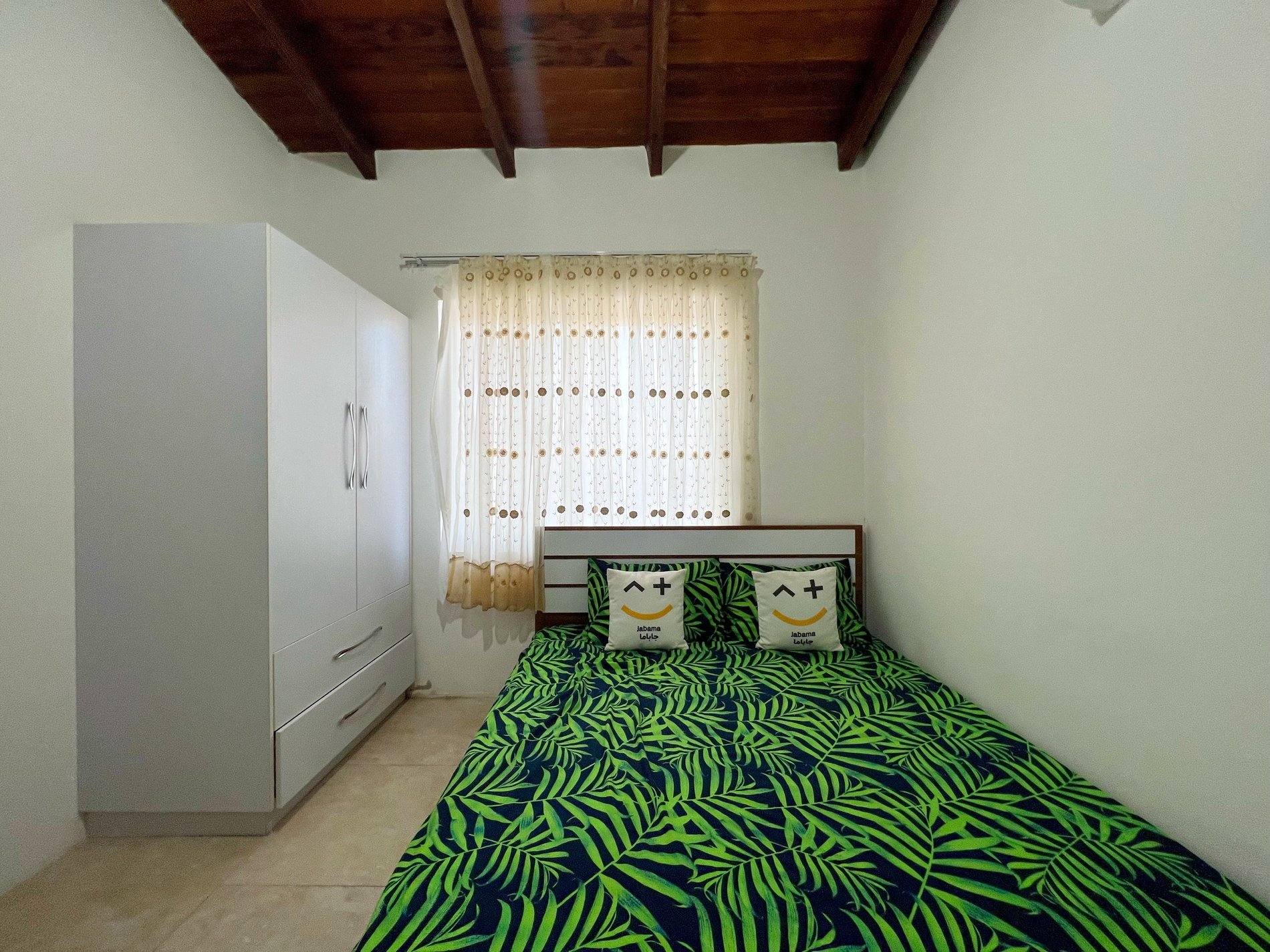 دوخوابه استخردار آبگرم بهار