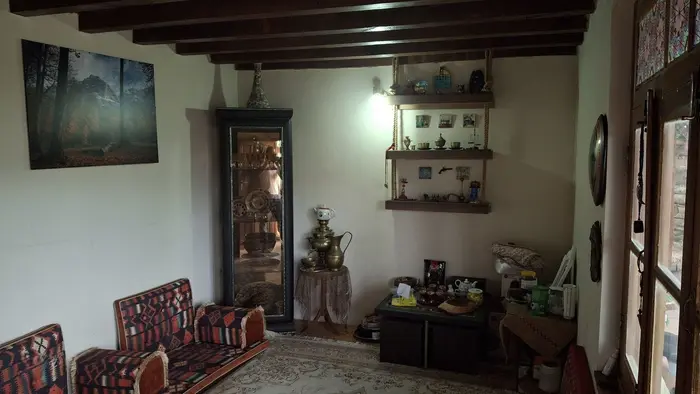 کلبه سه خوابه سنتی اربابی واستان