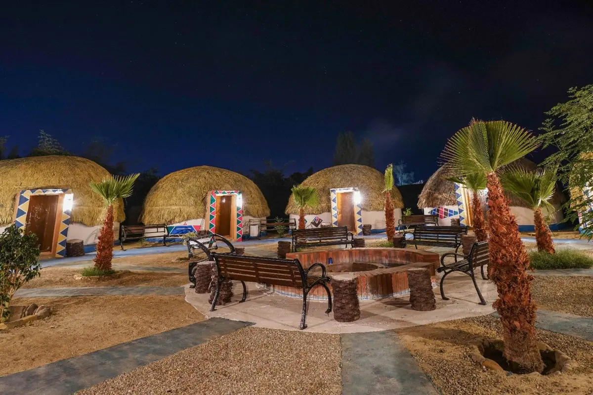 بوم گردی بلوچ زاده - واحد چهارتخته گِل افشان