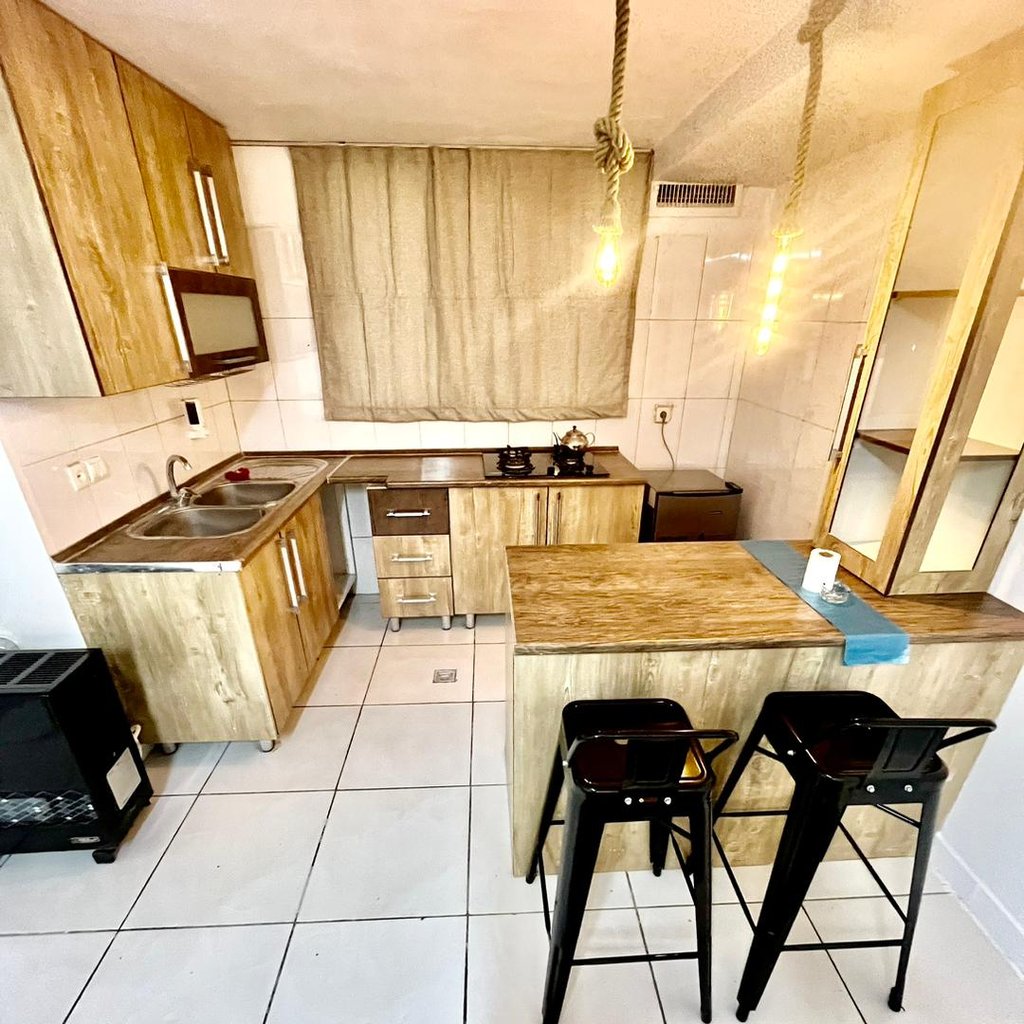 آپارتمان یک خوابه رز خواجه نصیر