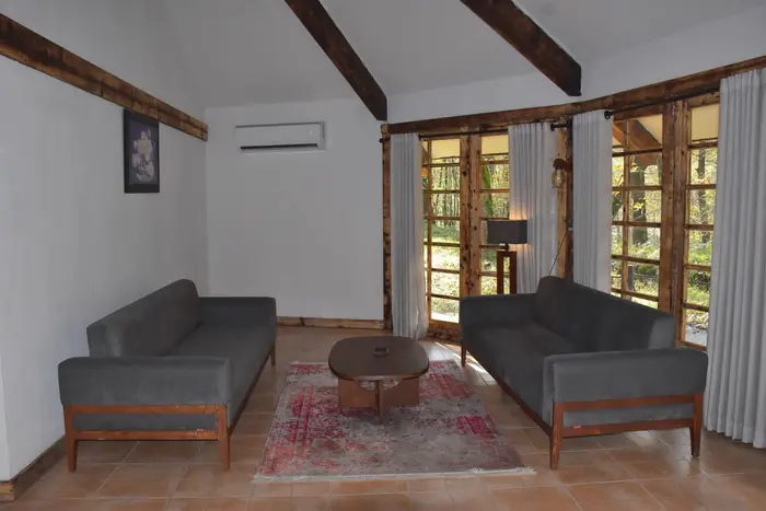 بوم گردی چالدره - واحد چهارنفره افرا