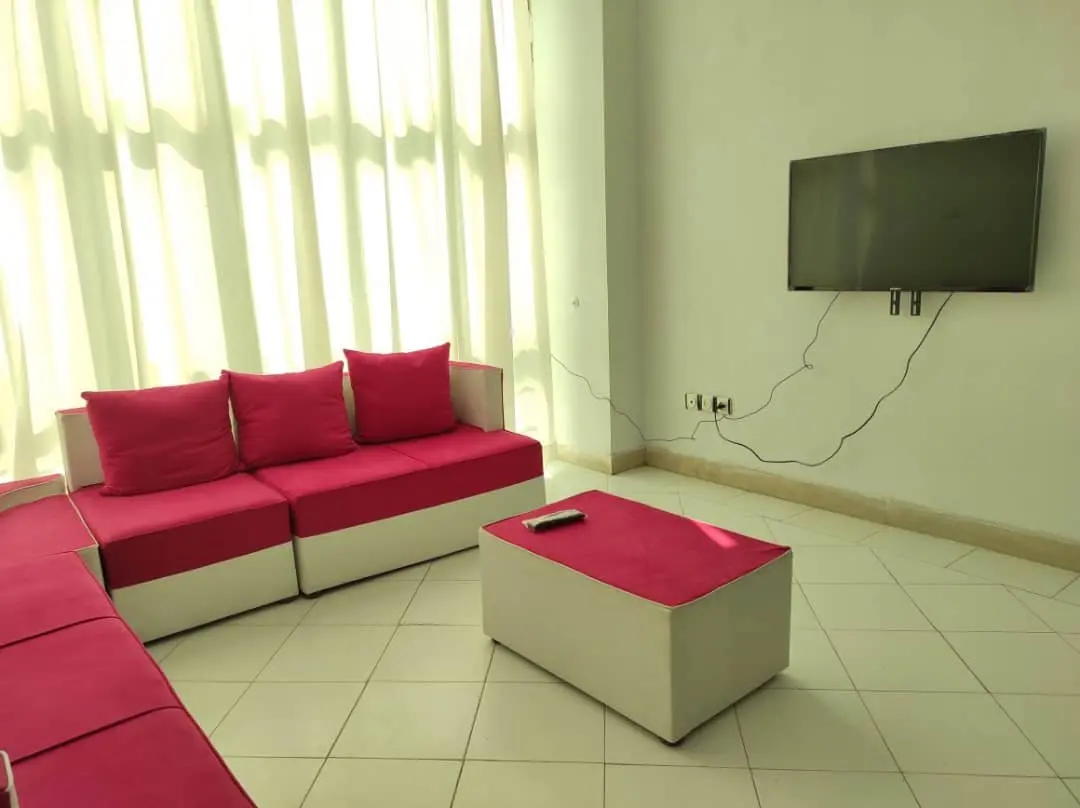 آپارتمان دوخواب شیرودی ۲