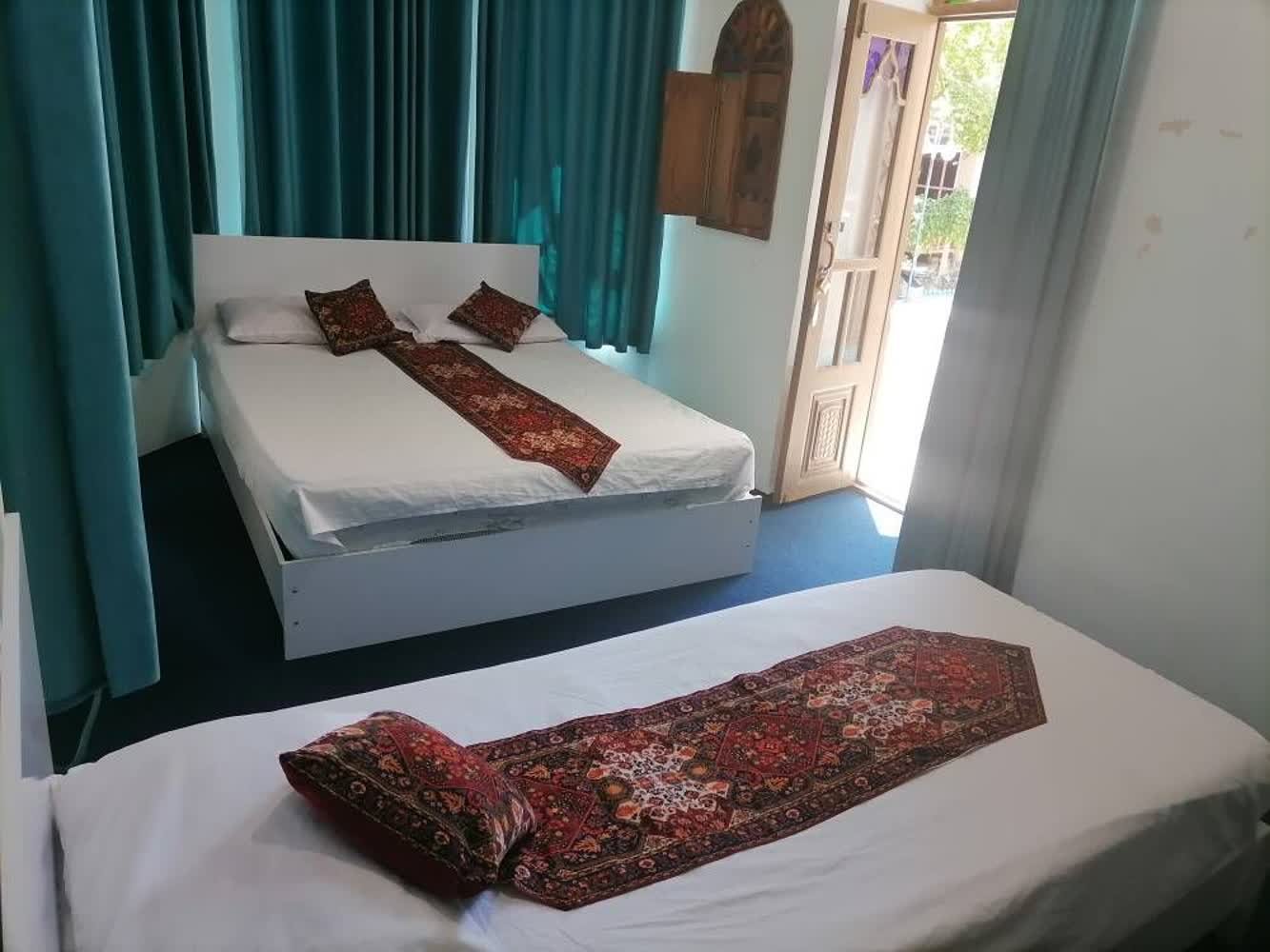 اقامتگاه سنتی اقامتگاه گلبهار - گلبهار 1 