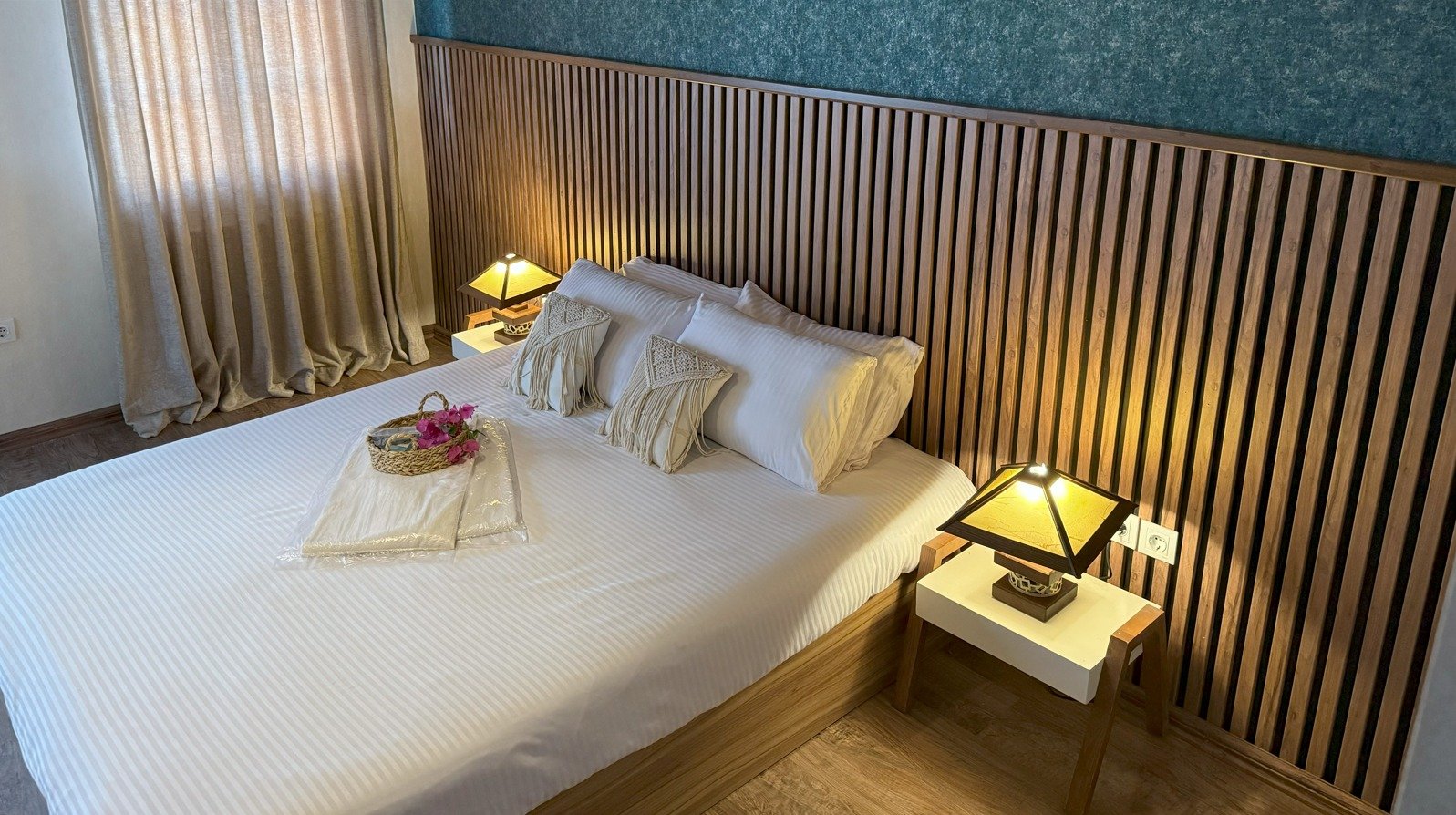 هستی - واحد کتام