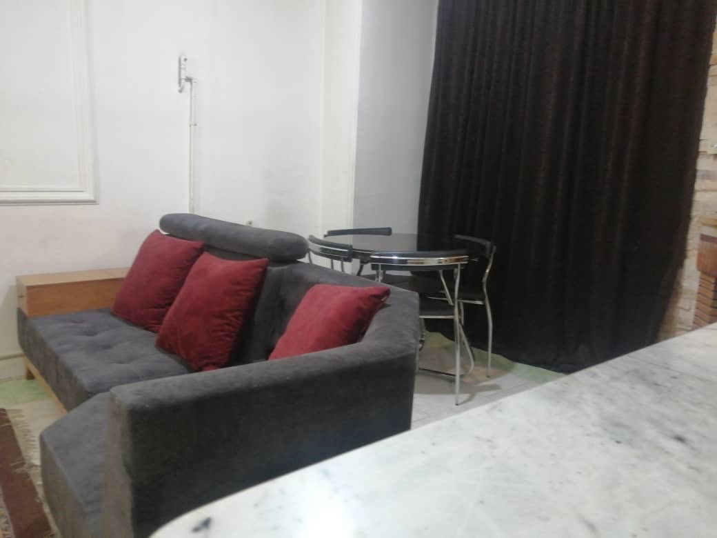 آپارتمان یکخواب نهم دوم ۱