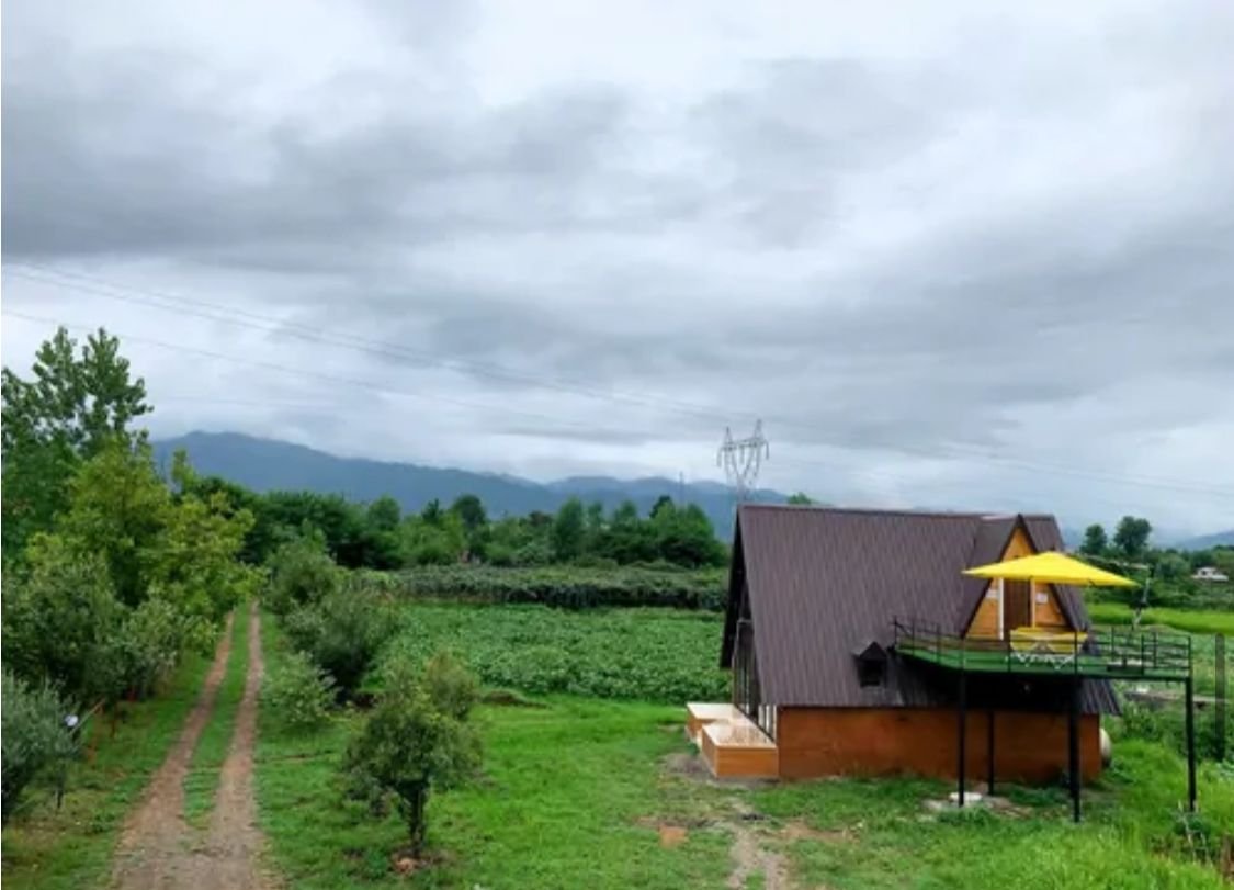 دوخوابه سوئیسی چوبی نیکی