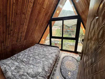 کلبه جکوزی دار دوخوابه سوئیسی پالونیا واحد لیلیوم