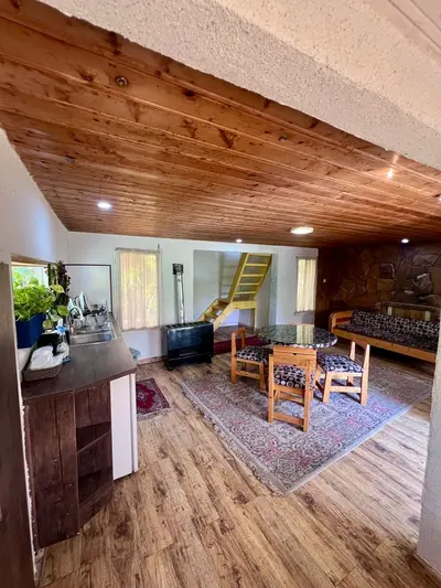 کلبه یک خوابه چوبی صدف 3