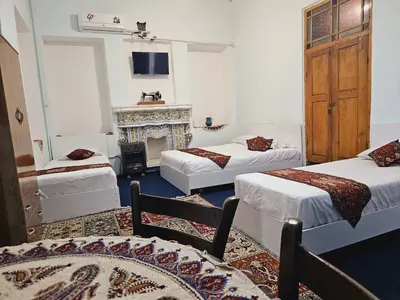 اقامتگاه سنتی گلبهار 2 - واحد چهارتخته