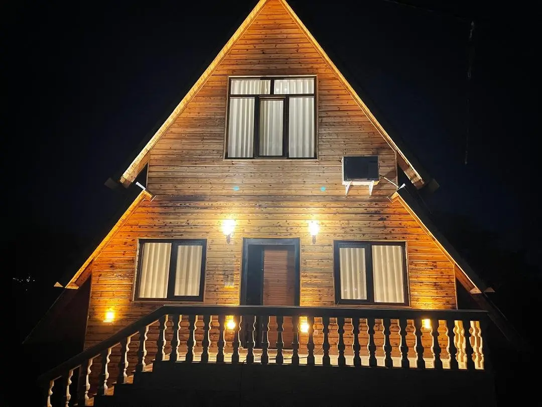 کلبه دوخوابه استخردار آبگرم طبیعت 1